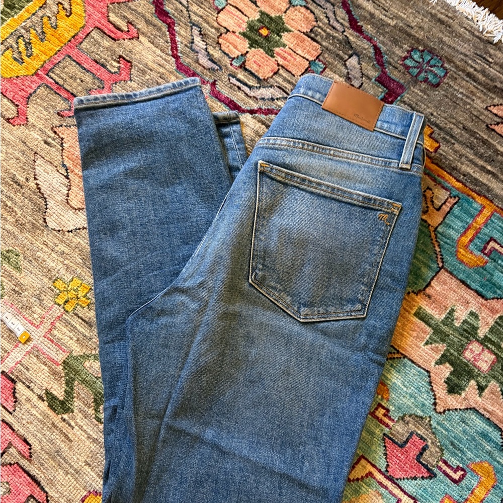 Madewell Women’s Mom Jean size 27